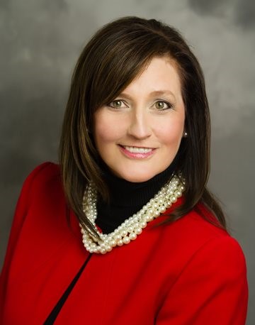 Pamela Menet